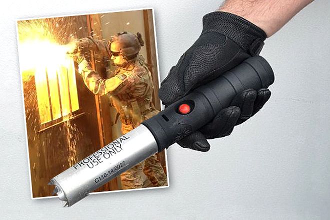 CIA Gear - EMPI-TEC-Torch (1)