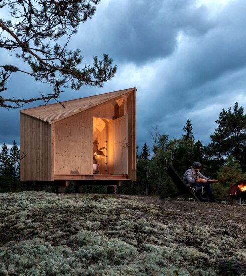 Modern Off-Grid Living