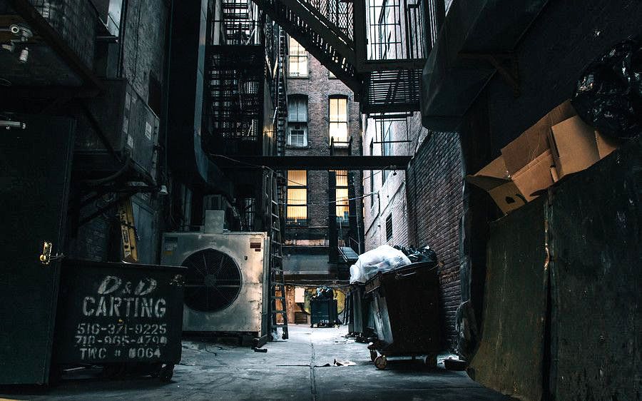 New-York-City-Alleyway (1)