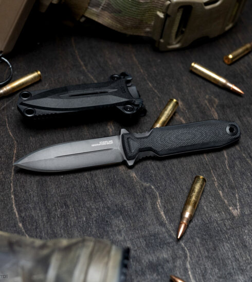 SOG Pentagon FX Blackout Knife | Review